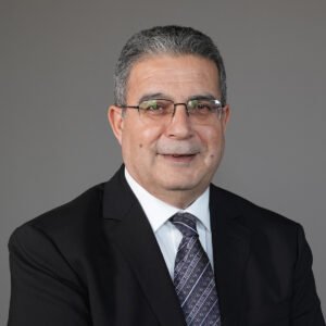 جامعة أبوظبي تنضم إلى مبادرة «جامعات الجيل الرابع» لتعزيز التأثير المجتمعي في التعليم العالي 2 جامعة أبوظبي تنضم إلى مبادرة «جامعات الجيل الرابع» لتعزيز التأثير المجتمعي في التعليم العالي
