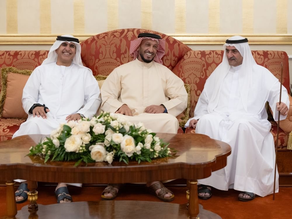 حمد الشرقي يواصل استقبال المهنئين بشهر رمضان بحضور ولي عهد الفجيرة 1 حمد الشرقي يواصل استقبال المهنئين بشهر رمضان بحضور ولي عهد الفجيرة