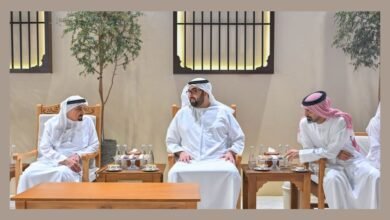 حاكم عجمان وولي عهده يتقبلان تهاني ولي عهد أم القيوين بشهر رمضان في قصر الزاهر