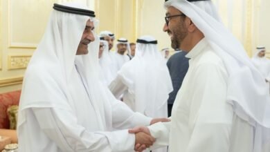 حمد الشرقي يواصل استقبال المهنئين بشهر رمضان