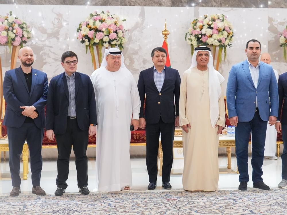 سعود بن صقر يواصل استقبال المهنئين بشهر رمضان المبارك 1 سعود بن صقر يواصل استقبال المهنئين بشهر رمضان المبارك