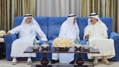 حاكم أم القيوين يستقبل المهنئين بالشهر الفضيل