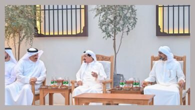 حاكم عجمان وولي عهده يتقبلان تهاني سفير مملكة البحرين والمسؤولين بشهر رمضان في قصر الزاهر