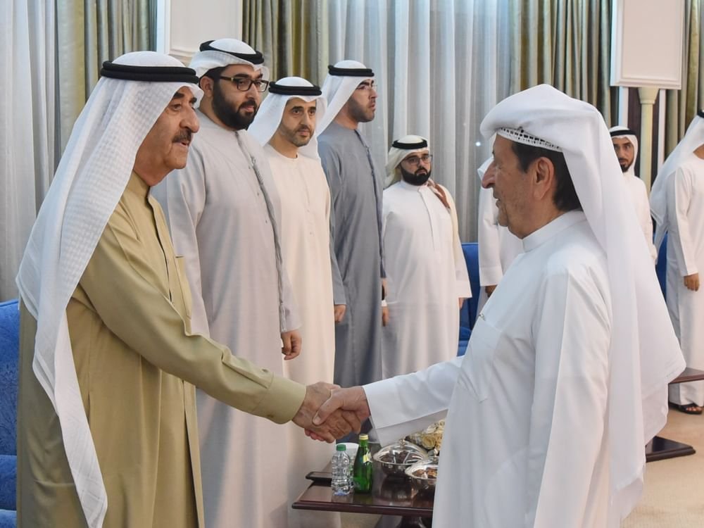 حاكم أم القيوين يستقبل المهنئين بالشهر الفضيل 1 حاكم أم القيوين يستقبل المهنئين بالشهر الفضيل