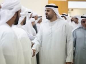 ذياب بن محمد بن زايد يُقدم واجب العزاء بوفاة والدة الشهيد عبدالحميد سلطان الحمادي