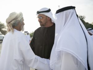 رئيس الدولة يعزي في وفاة والدة ناصر النعيمي