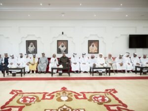 رئيس الدولة يعزي في وفاة والدة ناصر النعيمي