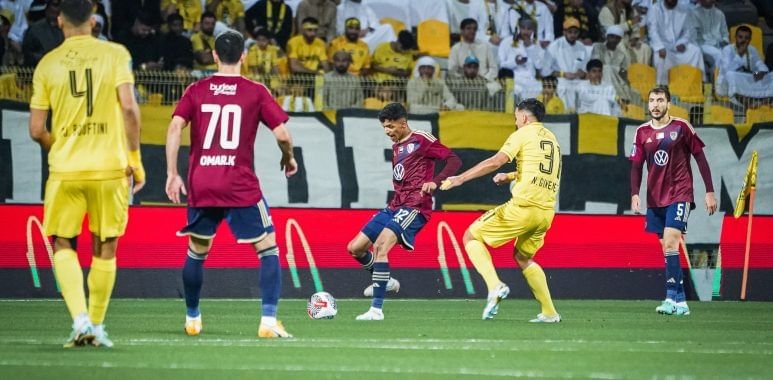 قمة الوصل والوحدة أبرز مواجهات الجولة 21 من دوري أدنوك للمحترفين 1 قمة الوصل والوحدة