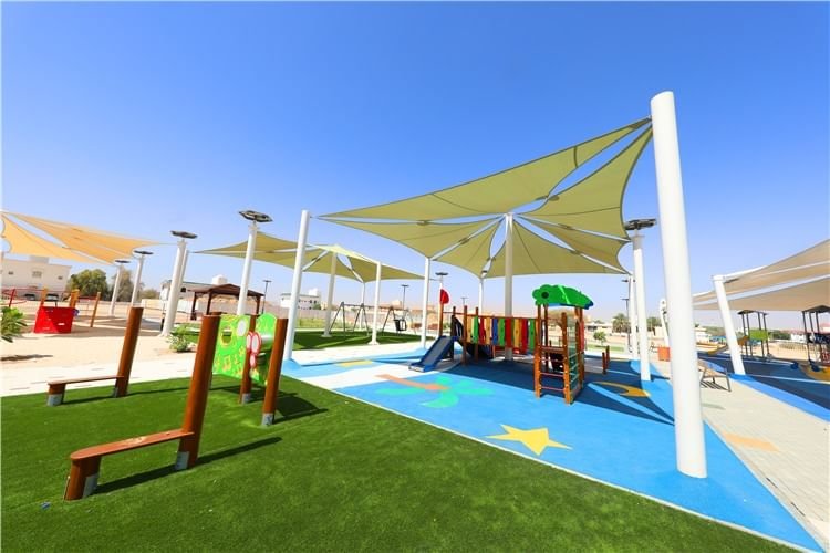 المرافق الترفيهية بمنطقة العين بيئة متكاملة من الترفيه والمعرفة 1 المرافق الترفيهية بمنطقة العين بيئة متكاملة من الترفيه والمعرفة