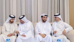 عمار بن حميد يقدم واجب العزاء في وفاة راشد بن علي الشعفار