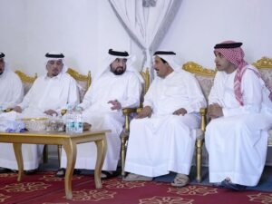 أحمد بن محمد يقدم واجب العزاء في وفاة محمد عبدالله بالعبيده السويدي