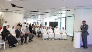 شرطة أبوظبي تعزز التوعية المرورية للعاملين في "أدنوك البحرية"