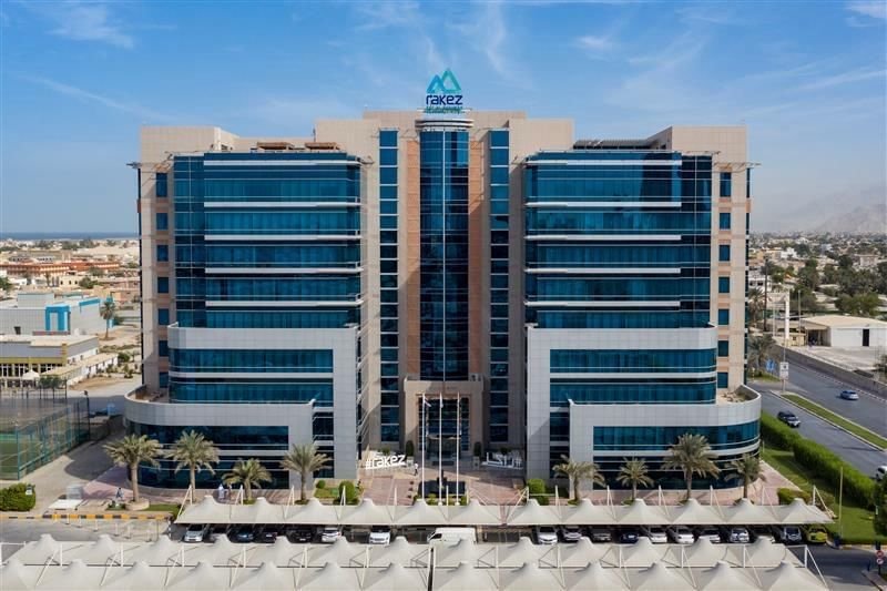 "راكز" ترحب بـ 3,676 شركة جديدة بنمو 23% خلال الربع الأول 2025 1 "راكز" ترحب بـ 3,676 شركة جديدة بنمو 23% خلال الربع الأول 2025