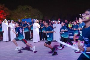 منصور بن محمد يشهد "سباق الأمل" الخيري دعماً لـ "صندوق الطفل"