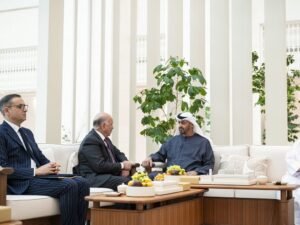 رئيس الدولة يستقبل وزير الخارجية العراقي