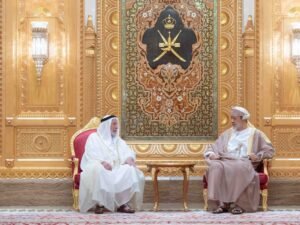 سلطان عمان يستقبل حاكم الشارقة في قصر العلم 2 سلطان عمان يستقبل حاكم الشارقة في قصر العلم