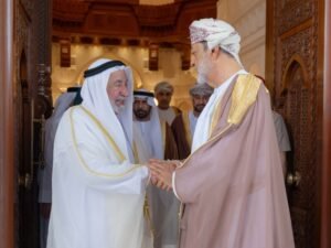 سلطان عمان يستقبل حاكم الشارقة في قصر العلم 3 سلطان عمان يستقبل حاكم الشارقة في قصر العلم