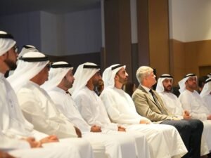 ولي عهد رأس الخيمة يشهد احتفال "مرجان" و"أليك" بتخريج وتوظيف 100 إماراتي ضمن برنامج "ارتقاء"