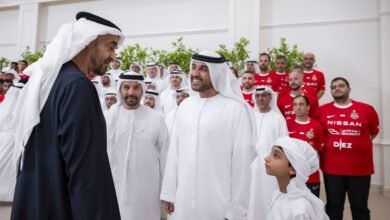 رئيس الدولة يستقبل فريق شباب الأهلي