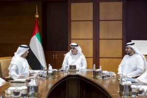 هزاع بن زايد يستقبل وفداً من "مركز أبوظبي للتعليم والتدريب التقني" ويطلع على مبادراته في منطقة العين