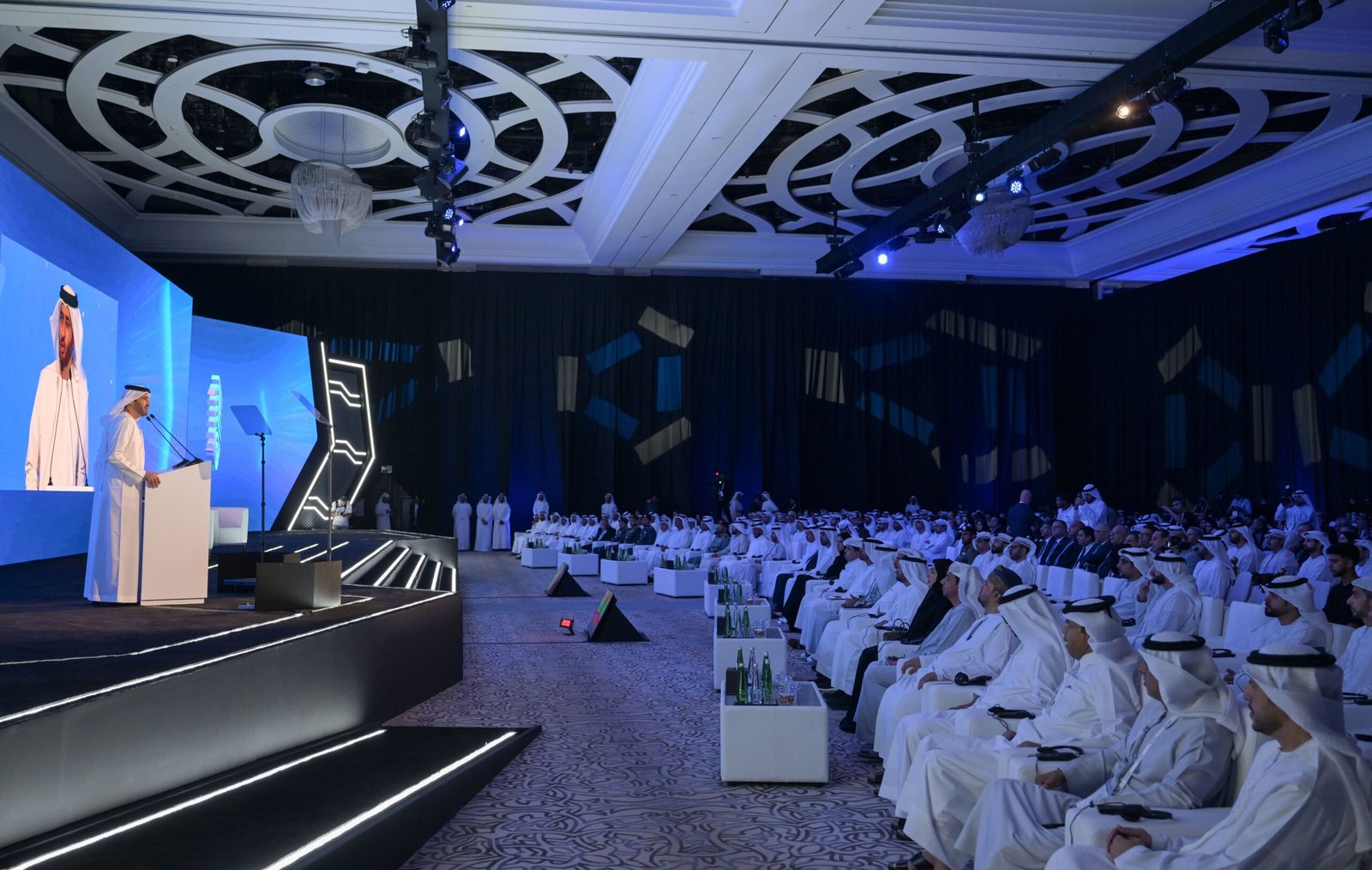 مشاركة واسعة في اليوم الأول من قمة «حوكمة التقنيات الناشئة 2025» بأبوظبي 1 حوكمة التقنيات الناشئة