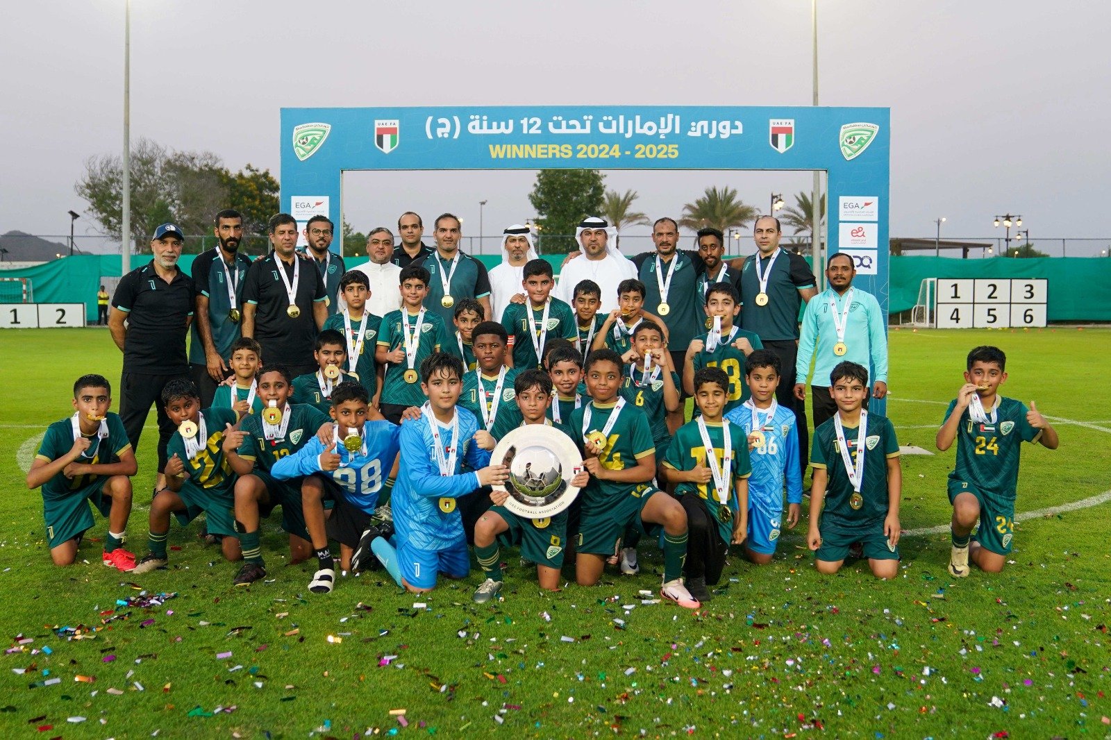 تتويج فريق خورفكان بدرع دوري تحت 12 سنة (ج) 1 تتويج فريق خورفكان بدرع دوري تحت 12 سنة (ج)