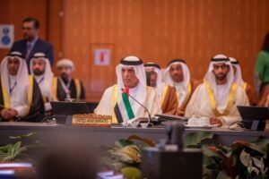 نيابةً عن رئيس الدولة.. سعود بن صقر يشارك في أعمال قمة "الخليج - الآسيان" في ماليزيا