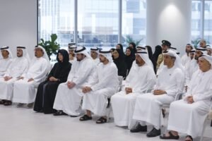 حمدان بن محمد: "ريادة الخدمات الحكومية منظومة متكاملة في دبي يلمس أثرها الناس في حياتهم"