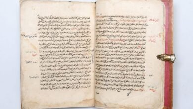 "بيتر هارينجتون" تعرض موسوعة ابن سينا "القانون في الطب" خلال "أبوظبي للكتاب"
