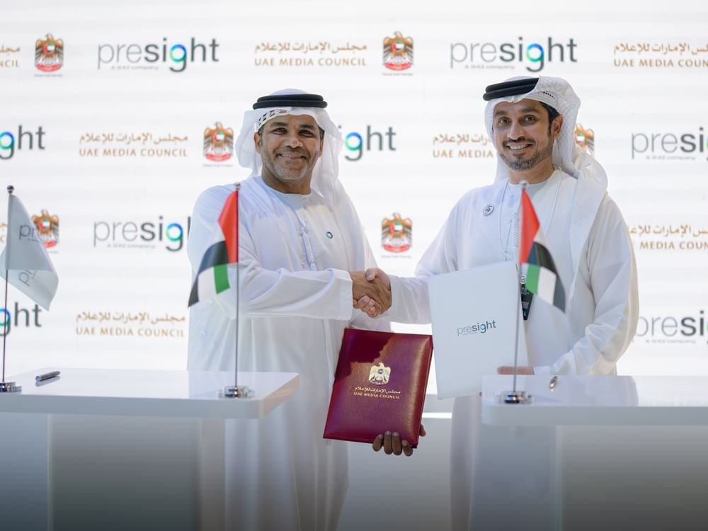 "الإمارات للإعلام" يوقّع عقداً مع "بريسايت" لإطلاق منصة ذكية لمنظومة الخدمات الإعلامية 1 "الإمارات للإعلام" يوقّع عقداً مع "بريسايت" لإطلاق منصة ذكية لمنظومة الخدمات الإعلامية