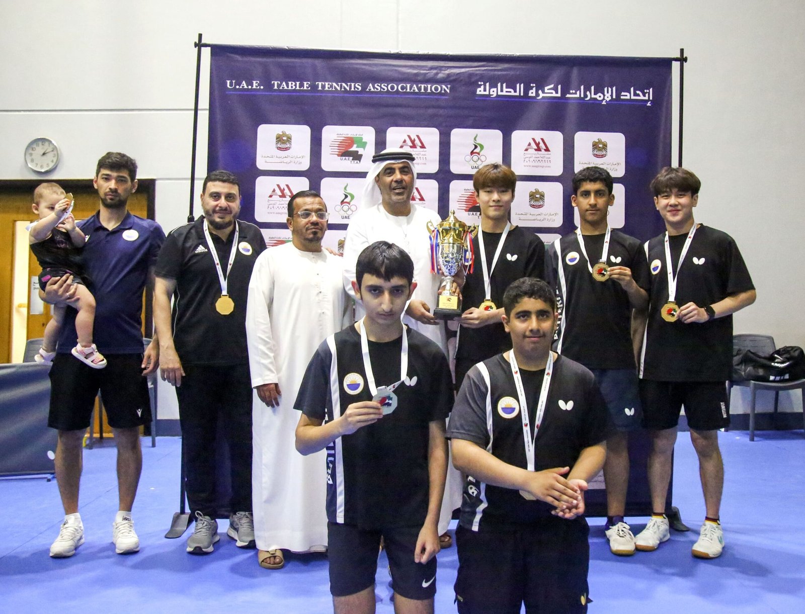 الشارقة يتوج بطلاً للدوري الذهبي لكرة الطاولة للناشئين 1 الشارقة يتوج بطلاً للدوري الذهبي لكرة الطاولة للناشئين