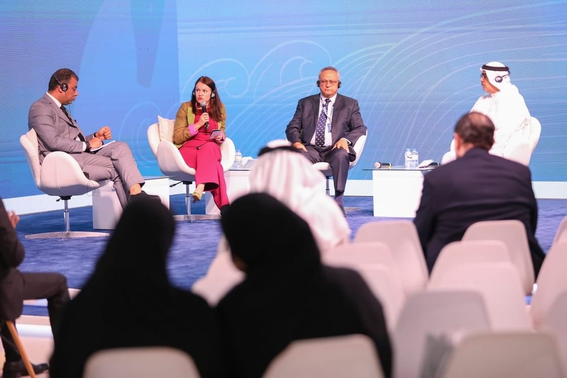 "أبوظبي للكتاب".. خبراء يناقشون حماية الذاكرة الثقافية 1 "أبوظبي للكتاب".. خبراء يناقشون حماية الذاكرة الثقافية