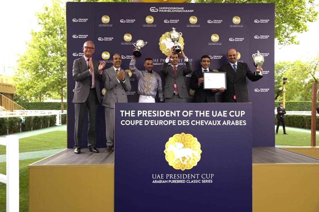 "لوسيل” يتوج بطلا لكأس رئيس الدولة للخيول العربية الأصيلة في فرنسا