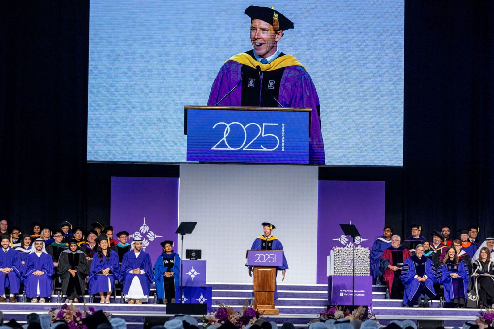 جامعة نيويورك أبوظبي تحتفي بخريجي دفعة 2025 1 جامعة نيويورك أبوظبي تحتفي بخريجي دفعة 2025