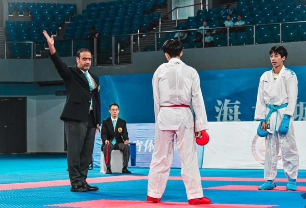 الزعابي يدير منافسات الكاراتيه في "الألعاب العالمية" بالصين 1 الزعابي يدير منافسات الكاراتيه في "الألعاب العالمية" بالصين