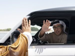 منصور بن زايد