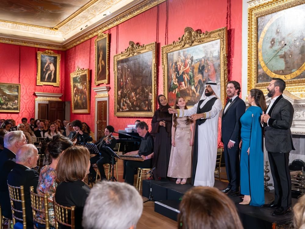 مهرجان أبوظبي يقدّم عرضا عالميا جمع ثلاثة فنانين إماراتيين في قصر كنسينغتون بلندن 1 مهرجان أبوظبي يقدّم عرضا عالميا جمع ثلاثة فنانين إماراتيين في قصر كنسينغتون بلندن