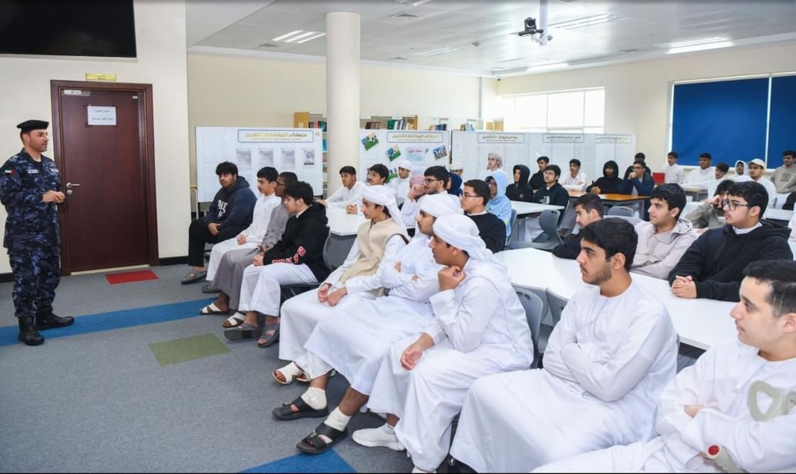شرطة رأس الخيمة تطلق مُبادرة "نسعى لأجلكم" لتعزيز التلاحم المجتمعي 1 شرطة رأس الخيمة تطلق مُبادرة "نسعى لأجلكم" لتعزيز التلاحم المجتمعي