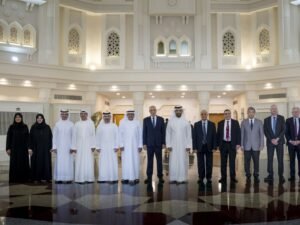 سلطان بن أحمد القاسمي يترأس اجتماع مجلس أمناء جامعة الشارقة 2 سلطان بن أحمد القاسمي