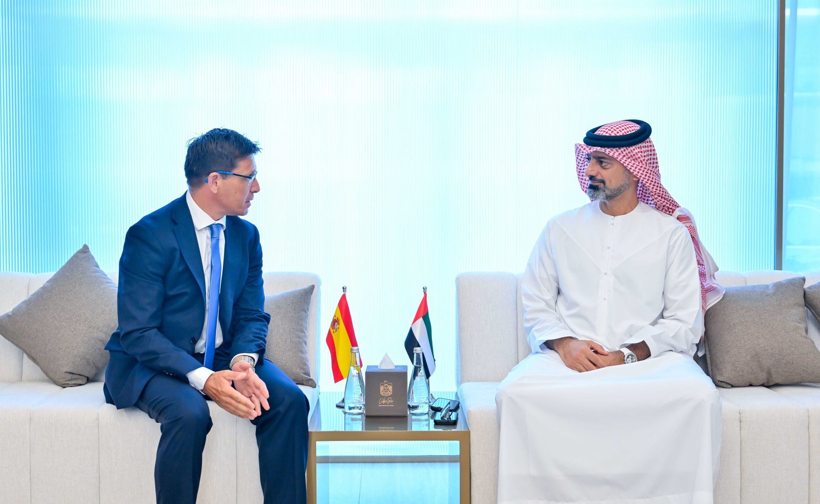 عمّار بن حميد يستقبل سفير مملكة إسبانيا 1 عمّار بن حميد