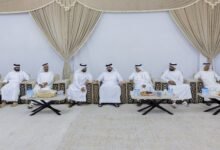 أحمد بن محمد يقدّم واجب العزاء في وفاة محمد سهيل العامري