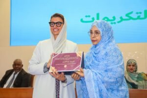 نورة الكعبي تشارك في ملتقى تمكين المرأة في الفضاء الرقمي المنعقد بنواكشوط