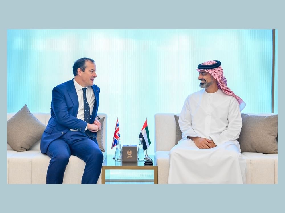 عمار بن حميد يستقبل سفير المملكة المتحدة 1 عمار بن حميد