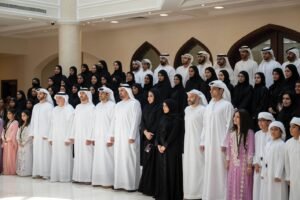 ذياب بن محمد بن زايد يطَّلع على إنجازات البرنامج التدريبي «أطلِق» وخططه المستقبلية