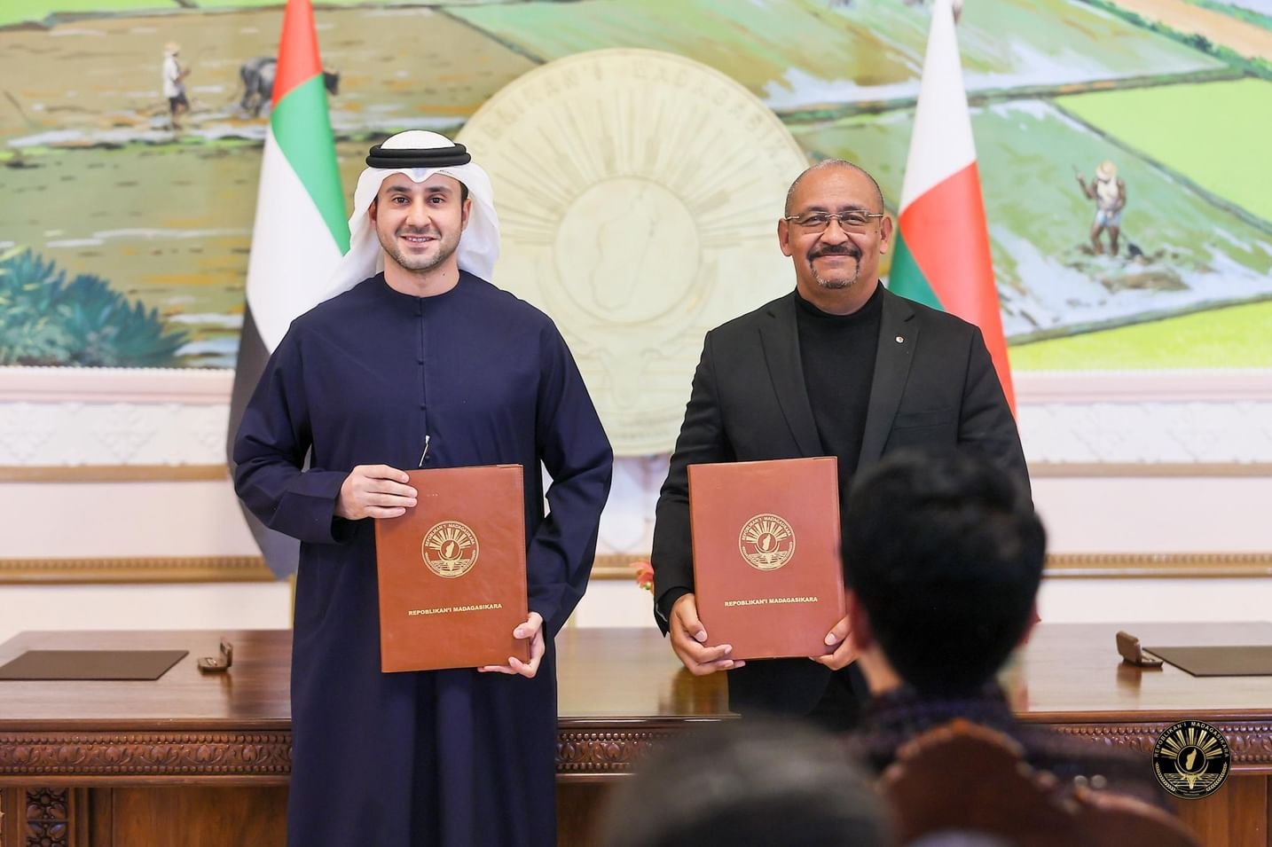 شركة إماراتية تنفذ مشروعًا لتطوير محطة طاقة شمسية بقدرة 50 ميغاواط في مدغشقر 1 شركة إماراتية تنفذ مشروعًا لتطوير محطة طاقة شمسية بقدرة 50 ميغاواط في مدغشقر