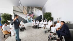 دبي تقود مستقبل التنقل بإطلاق أول رحلة تجريبية للتاكسي الجوي (جوبي)