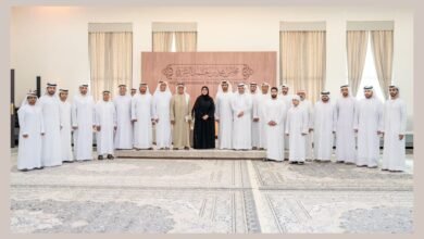 مجلس محمد بن حمد الشرقي يناقش دور الأسرة في استثمار الإجازة الصيفية