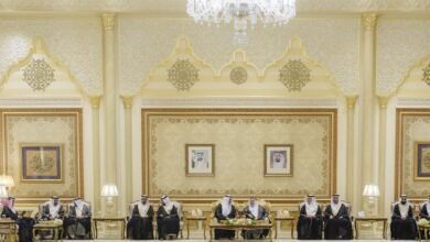 حاكم الشارقة يستقبل المهنئين بعيد الأضحى المبارك