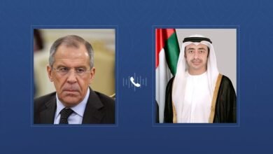 عبدالله بن زايد ولافروف يبحثان هاتفيا التطورات الإقليمية