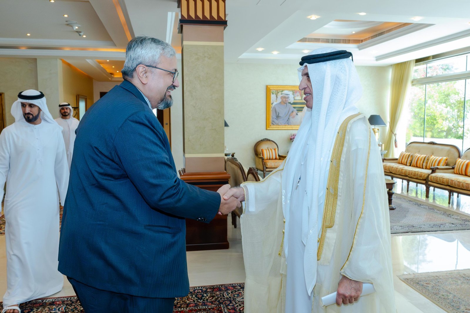 سعود بن صقر يستقبل سفير ماليزيا 1 سعود بن صقر يستقبل سفير ماليزيا